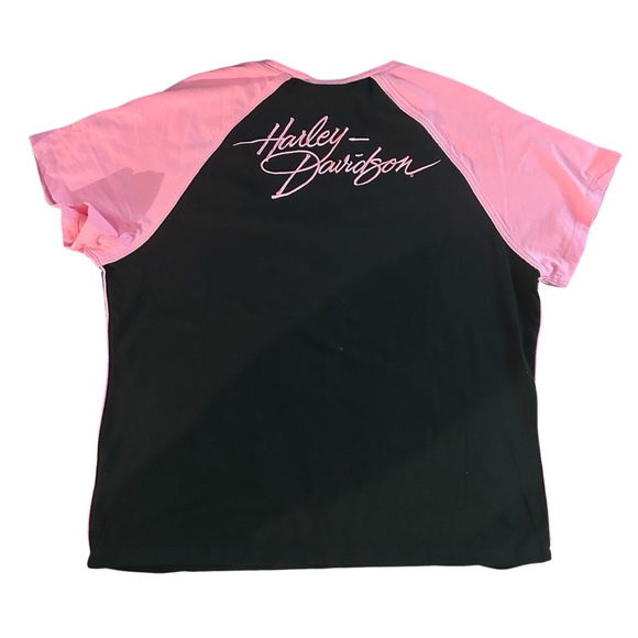 Harley-Davidson Women's V-Neck Pink and Black Tee - Picture 2 of 3